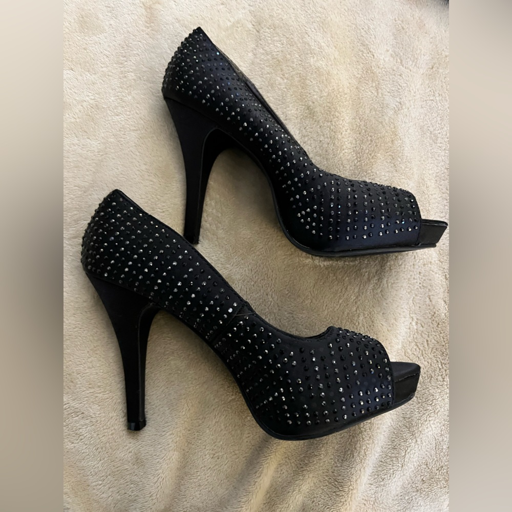 Women’s Rampage heels worn once, black with gems, open toed